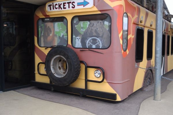 1960s-bus-ticket-boothA581CF7E-BD08-F8C6-55E1-8F9F06CD91C8.jpg