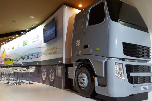 truck-show-feature5F096DED-8286-D44E-A67D-3E702B265E04.jpg